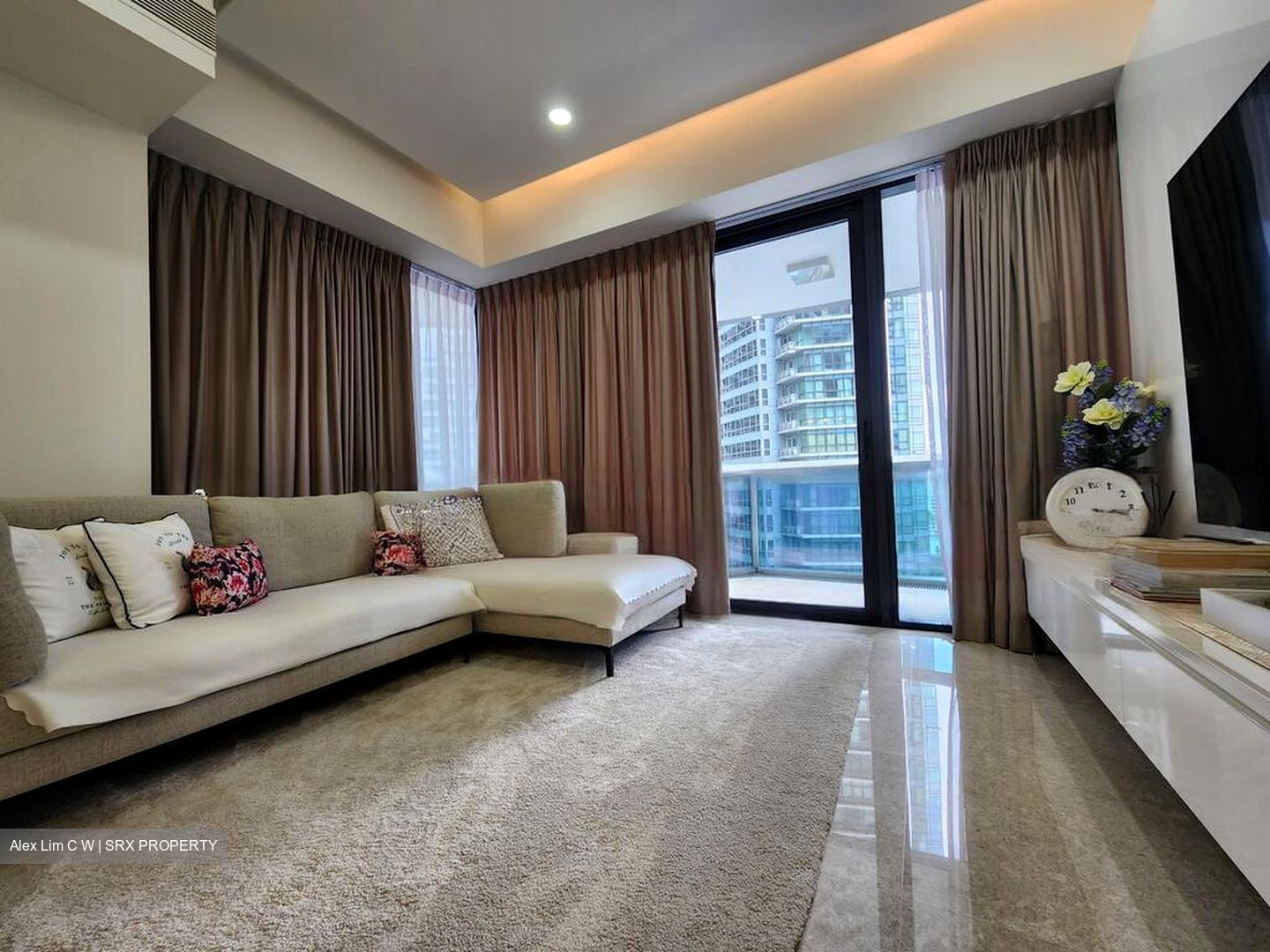 Marina Bay Suites (D1), Condominium #422514101